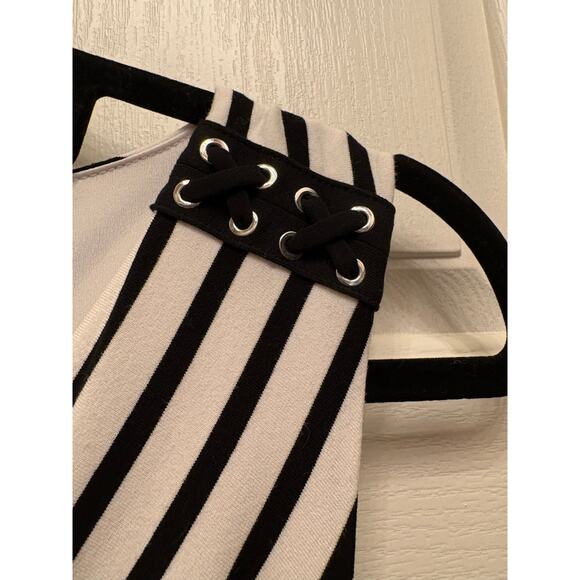 White House Black Market size 2 black and white striped v neck midi dress - Picture 3 of 6